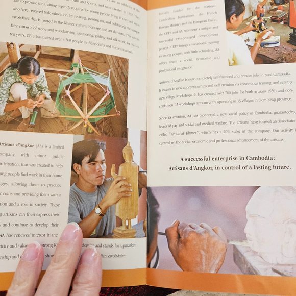 100% handwoven silk wrap Cambodia - Picture 8 of 9